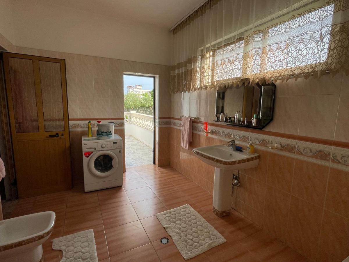 Vila Briart Apartman Durrës Kültér fotó