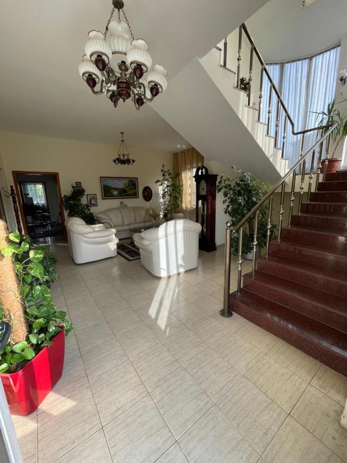 Vila Briart Apartman Durrës Kültér fotó