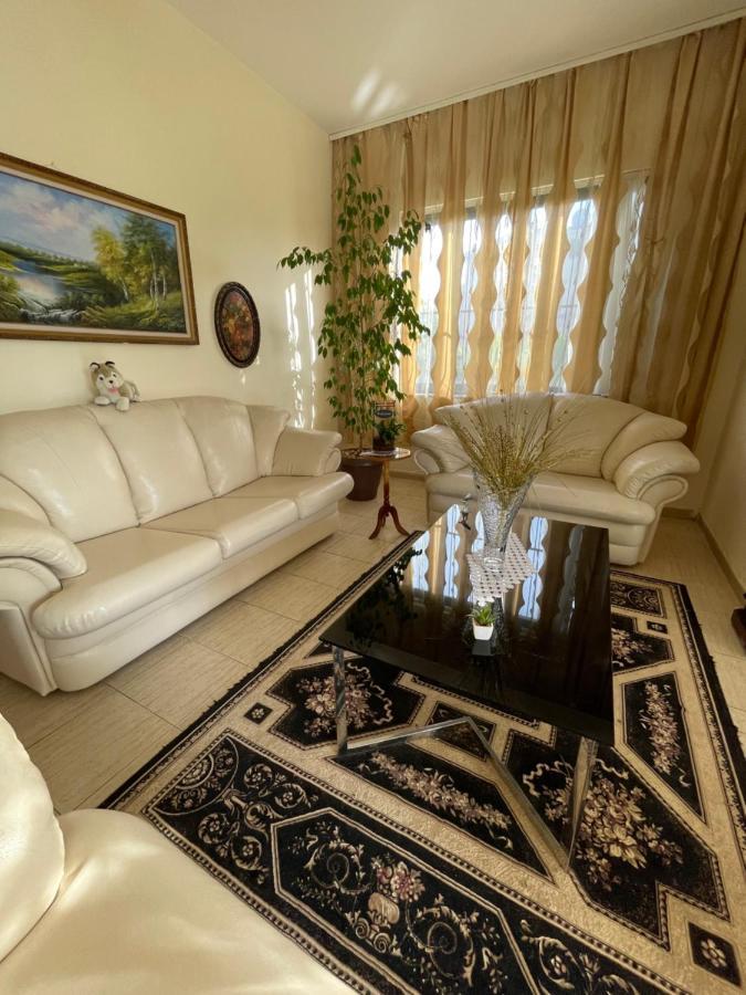 Vila Briart Apartman Durrës Kültér fotó