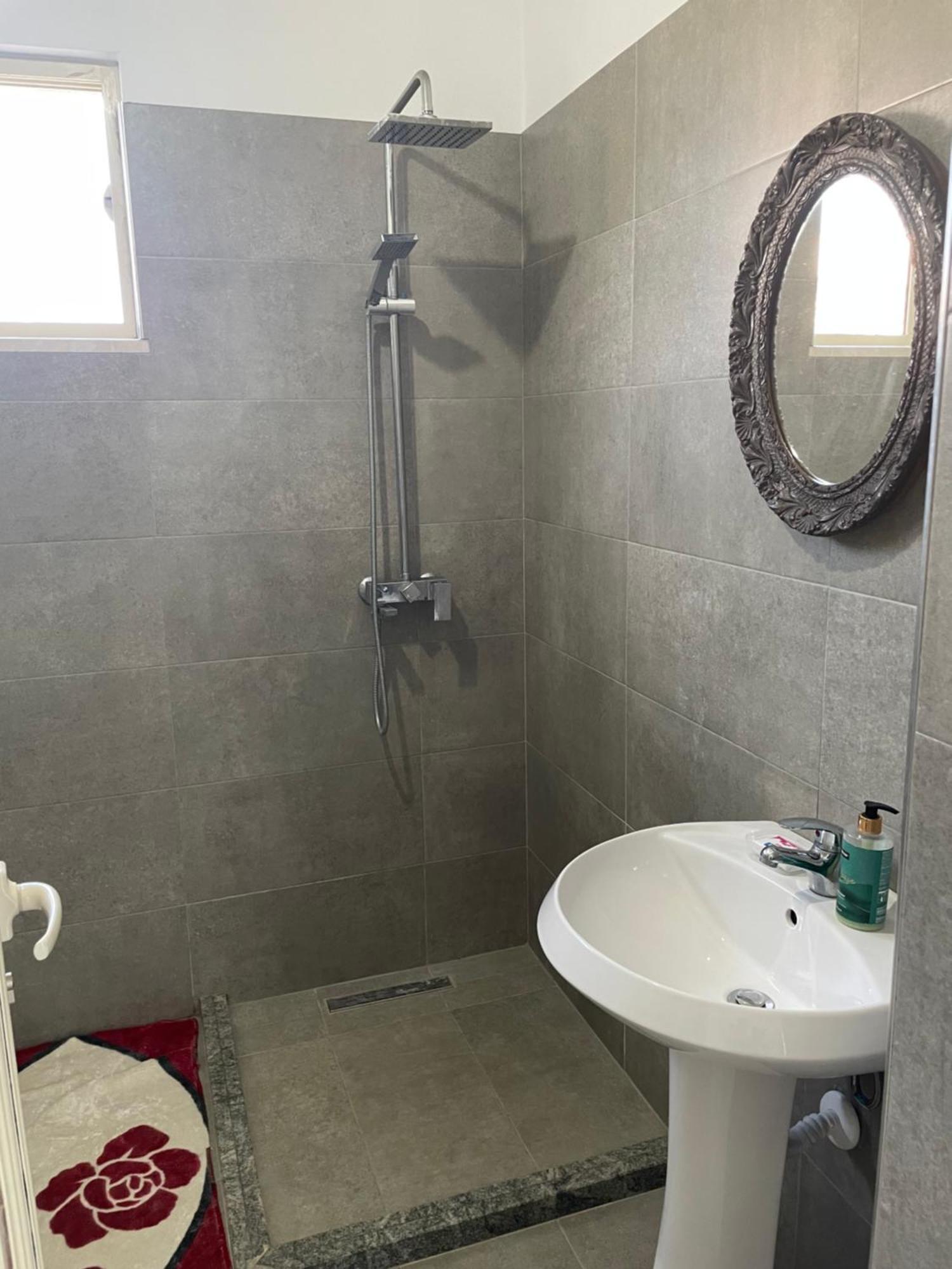 Vila Briart Apartman Durrës Kültér fotó